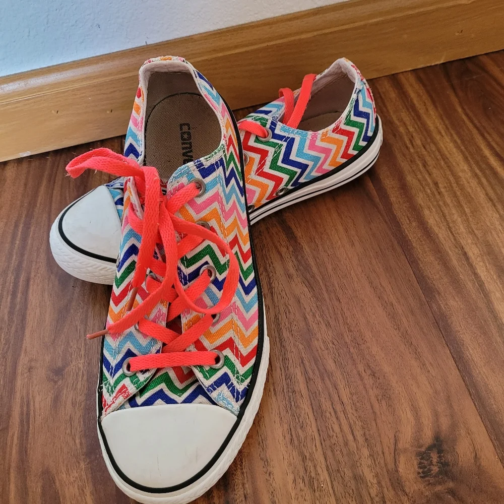 Converse Unisex Low Cut All Star Chevron Chuck Taylors